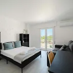 Elegant 3-bed Family House With Large Pool Area * Praia da Lourinhã