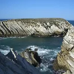 Elegant 3-bed Family House With Large Pool Area Appartamento *